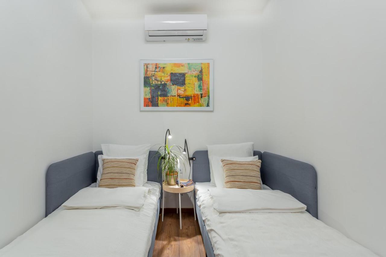 Central Avenue Apartment 부다페스트 외부 사진